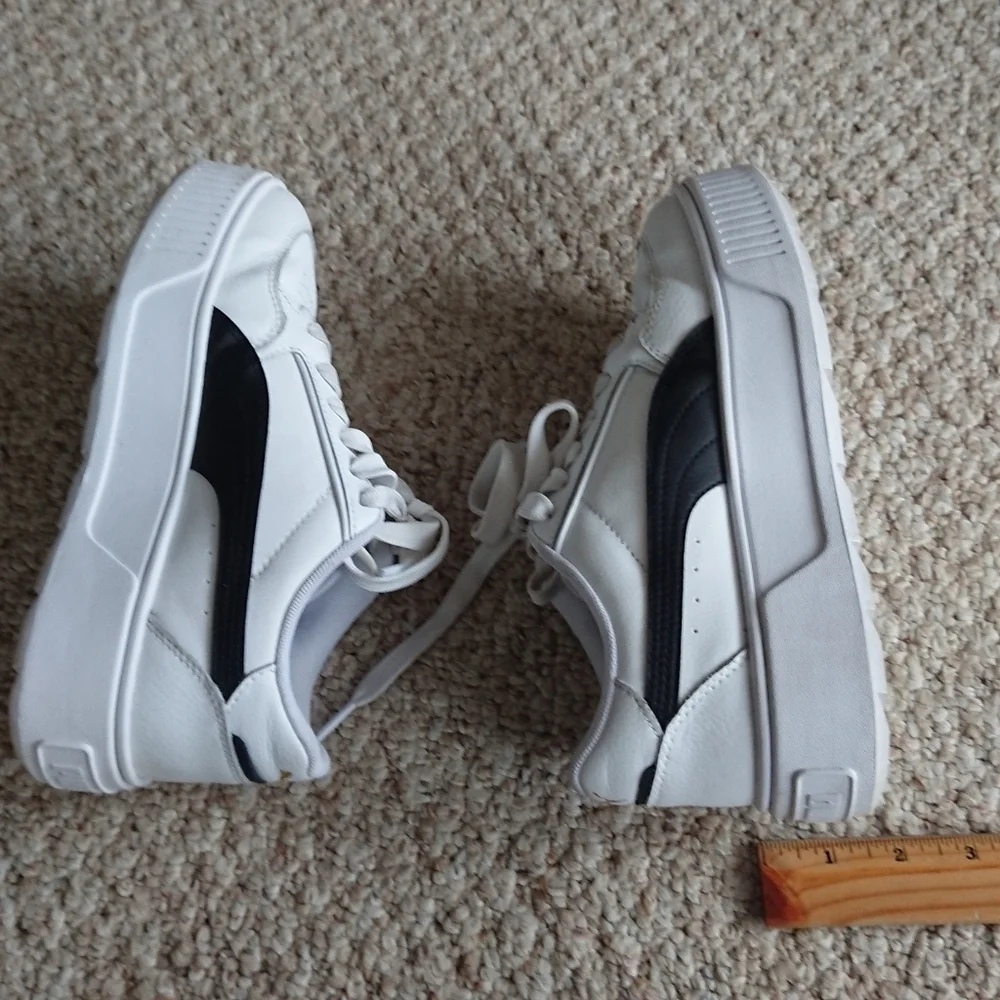 PUMA Karmen Rebelle Platform Sneaker size 7